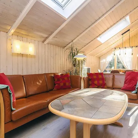 Secluded Retreat In Koldkaer Hals
